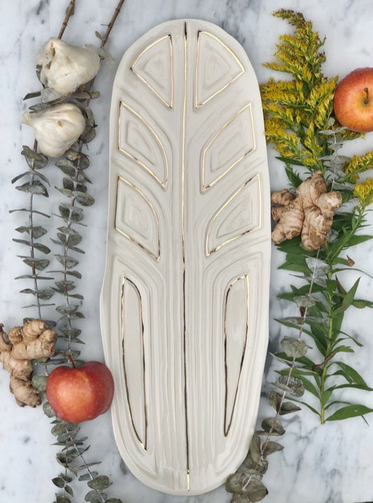 Carved Platters: Oval Monstera Platter